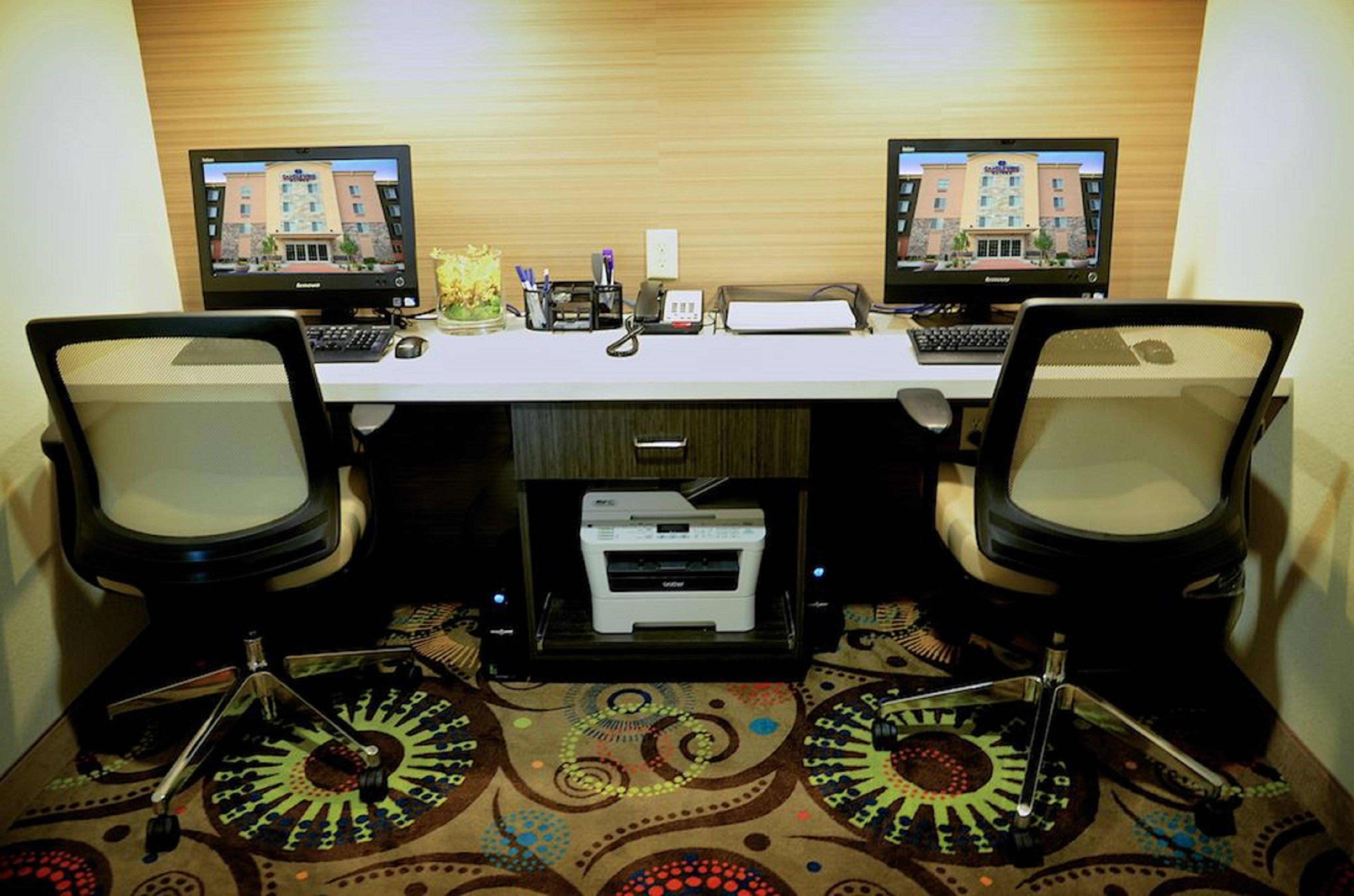 Candlewood Suites Denver Northeast - Brighton By Ihg Esterno foto