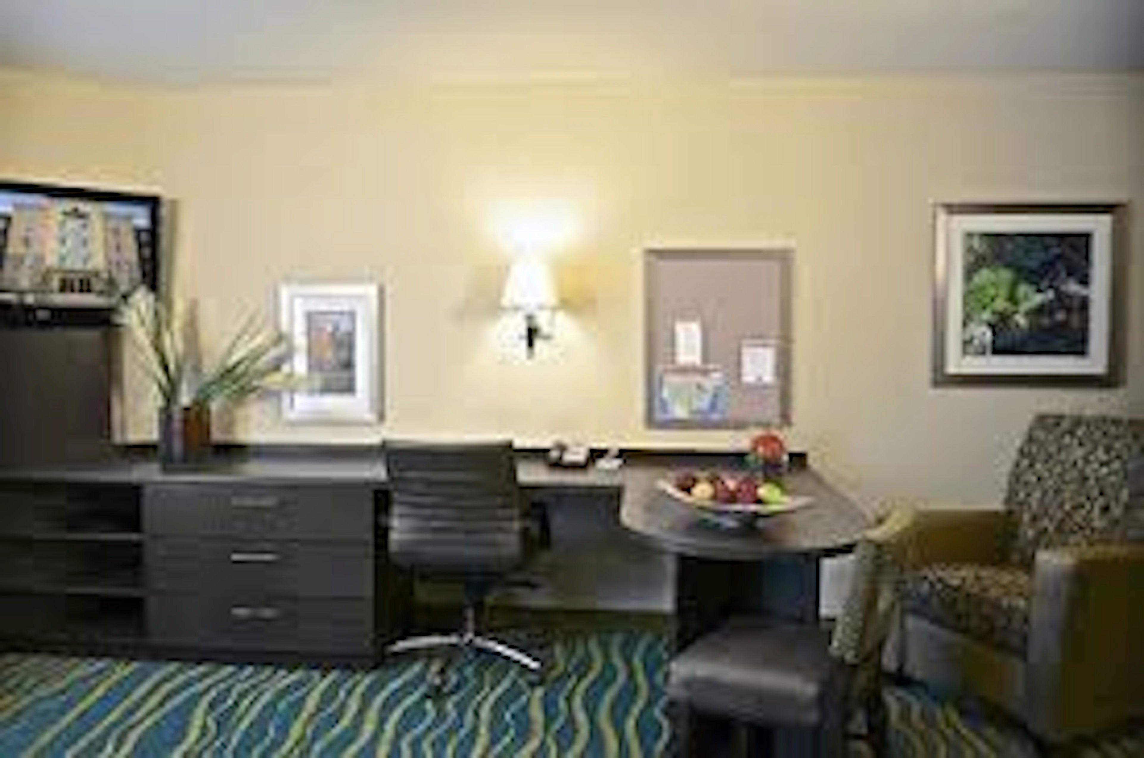 Candlewood Suites Denver Northeast - Brighton By Ihg Esterno foto