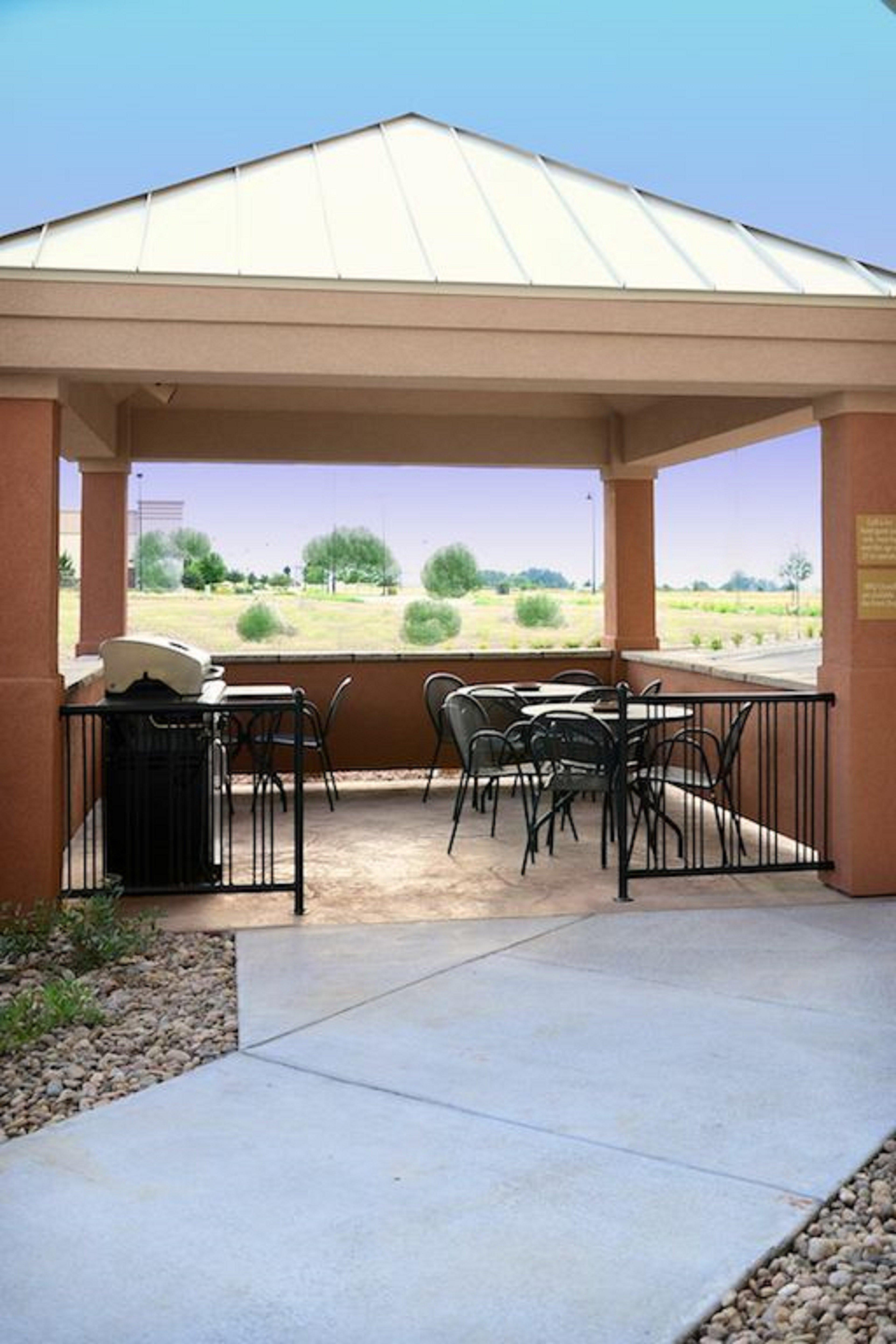 Candlewood Suites Denver Northeast - Brighton By Ihg Esterno foto