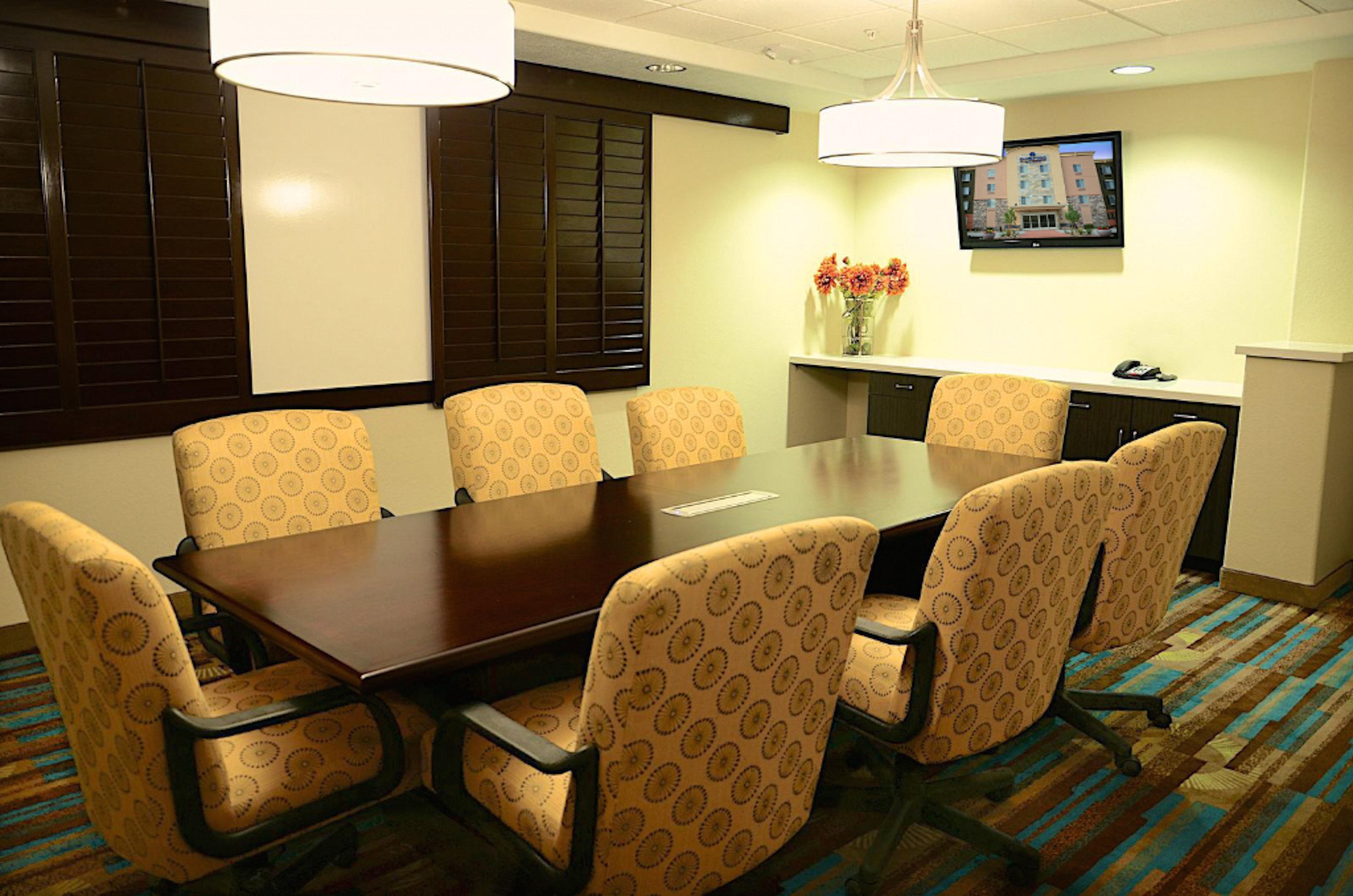 Candlewood Suites Denver Northeast - Brighton By Ihg Esterno foto