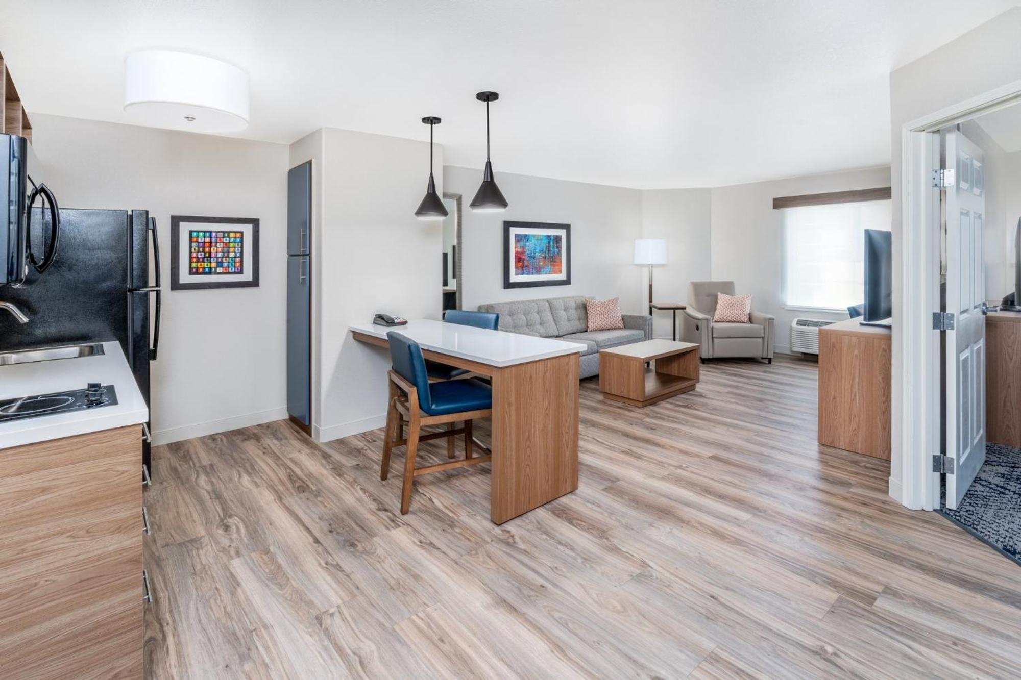 Candlewood Suites Denver Northeast - Brighton By Ihg Esterno foto