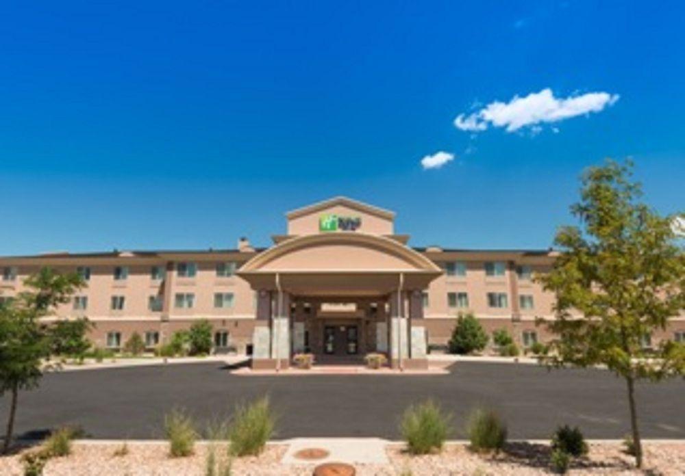 Candlewood Suites Denver Northeast - Brighton By Ihg Esterno foto